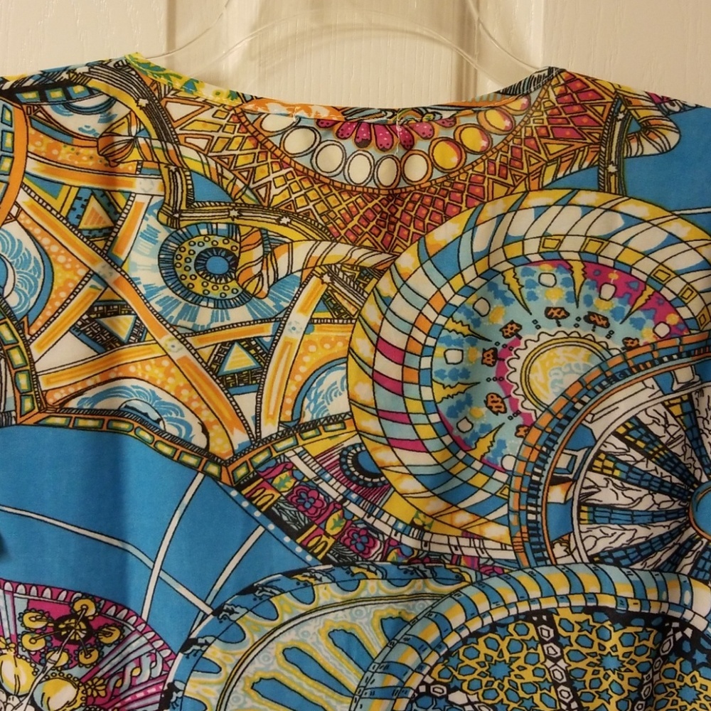 NWT EMILY STACY FUN PRINT PULLOVER BLOUSE SZ 1X - Picture 5 of 5